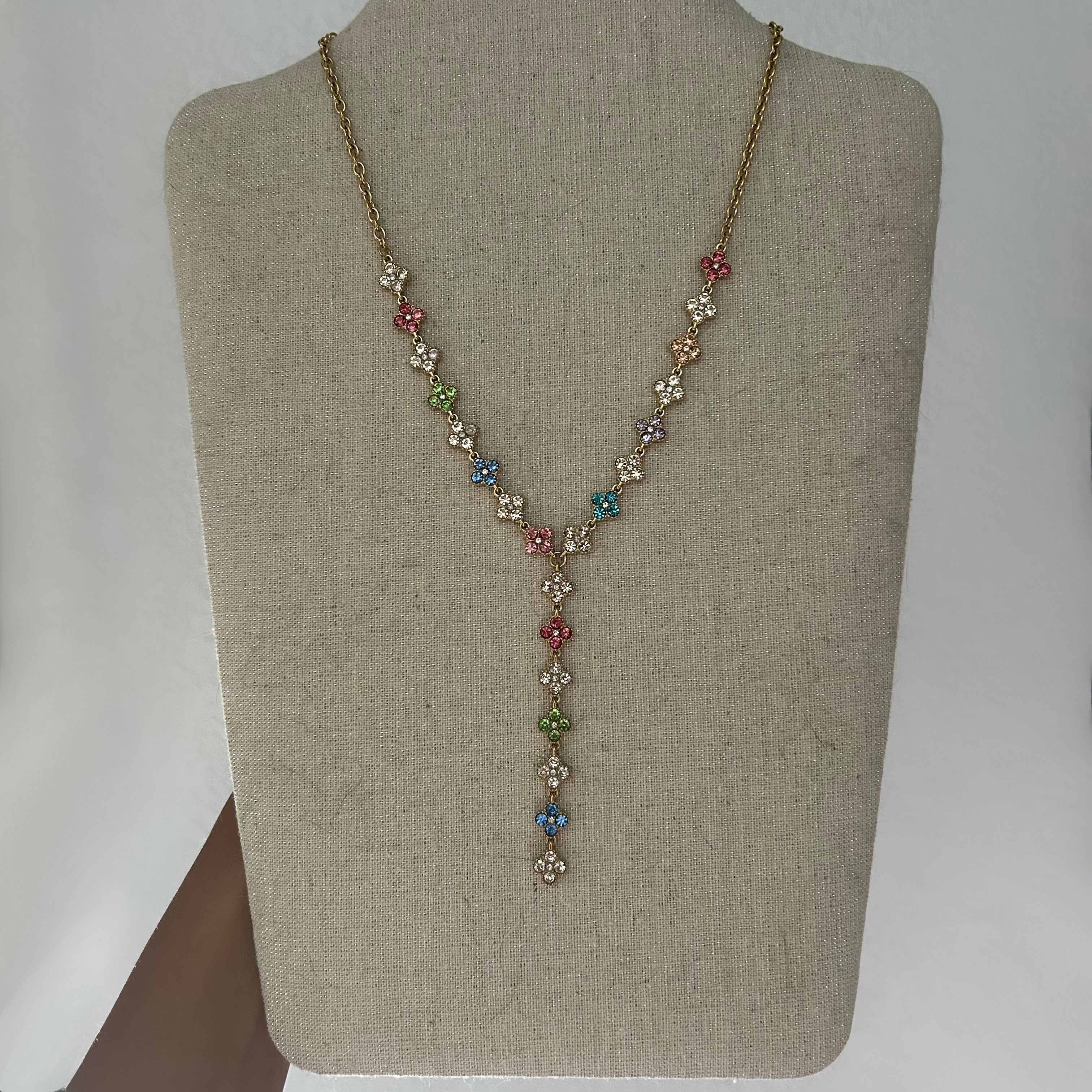 Collier Almina